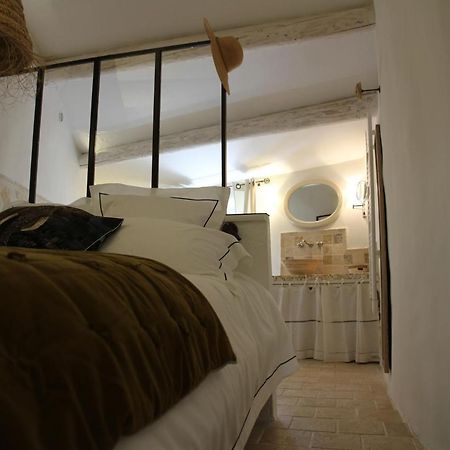 Le Passage Apartment Lourmarin Bagian luar foto