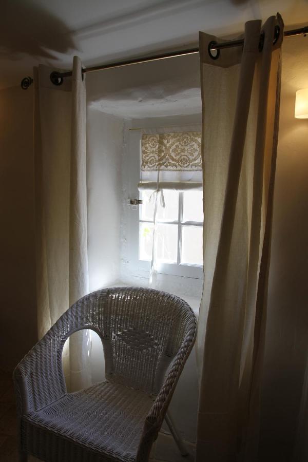 Le Passage Apartment Lourmarin Bagian luar foto